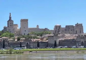Avignon day tour 2025