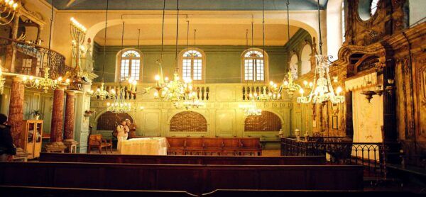 Carpentras_synagogue_02