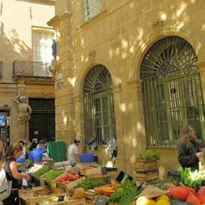Aix-en-Provence food tour 3h